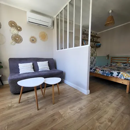 Place Puget - Centre Ancien Proche Gare Et Depart Corse - Ac Appartement *